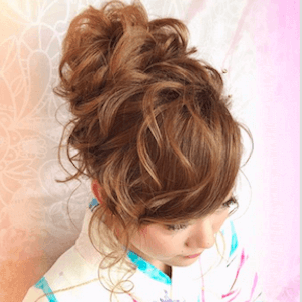 浴衣に合うレディースのロングの髪型 簡単なアップや編み込み 三つ編みのヘアアレンジを紹介 レディースコーデコレクション