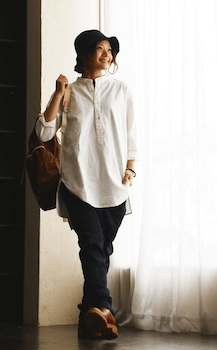 日本の髪型のアイデア 驚くばかりノーカラーシャツ メンズ 着こなし