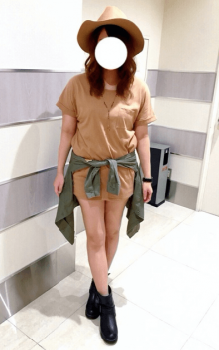 Tシャツワンピースのコーデ 秋編 人気でおすすめのtシャツワンピースも紹介 レディースコーデコレクション