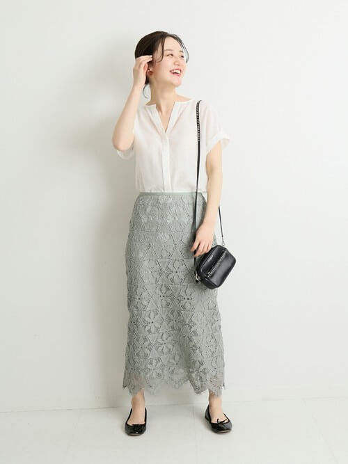 レーススカートの春コーデ おすすめのレーススカートを紹介 レディースコーデコレクション