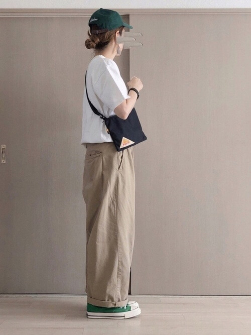 サコッシュのレディースコーデ！人気ブランドのおすすめのサコッシュも 