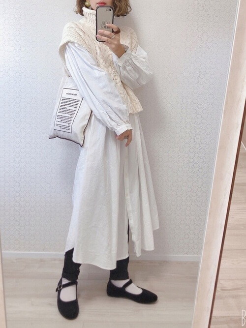 ブラックデニムのレディースのコーデ 人気のブラックデニムを紹介 レディースコーデコレクション