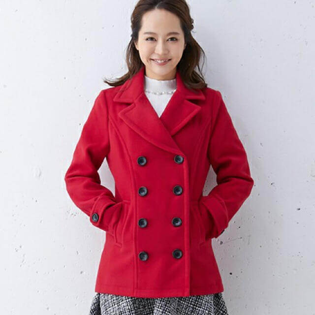 Pコート 赤 のレディースのコーデ 人気の赤のpコートを紹介 レディースコーデコレクション
