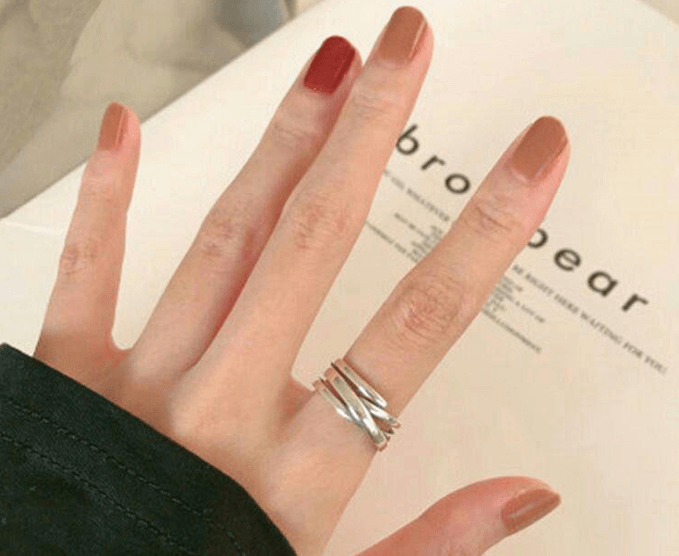 指輪をつける指の意味とイメージ：人差し指（インデックスリング）